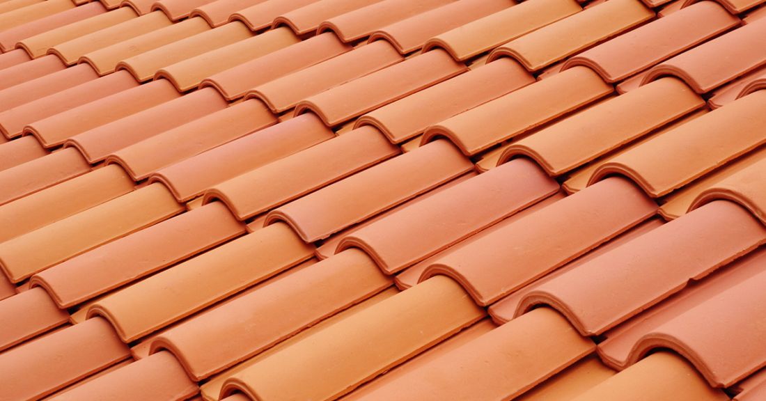 How to Know When it’s Time to Clean Your Roof