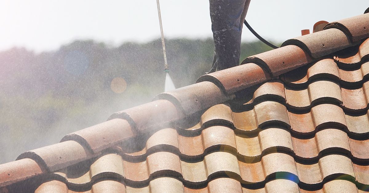 Seek Out Professionals for Your Naples-Area Pressure Washing