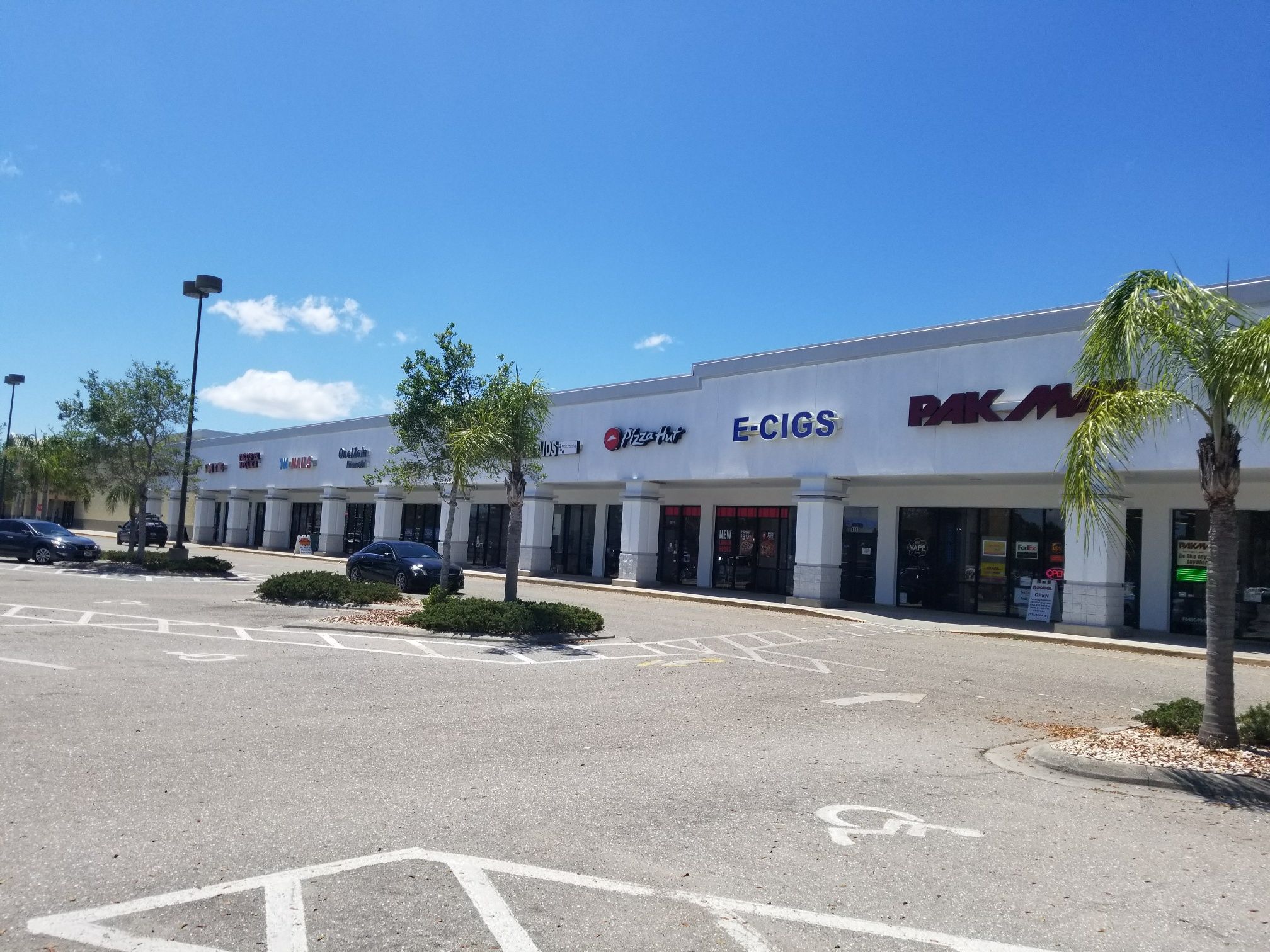 Commercial Strip Mall Painting in Naples, Florida